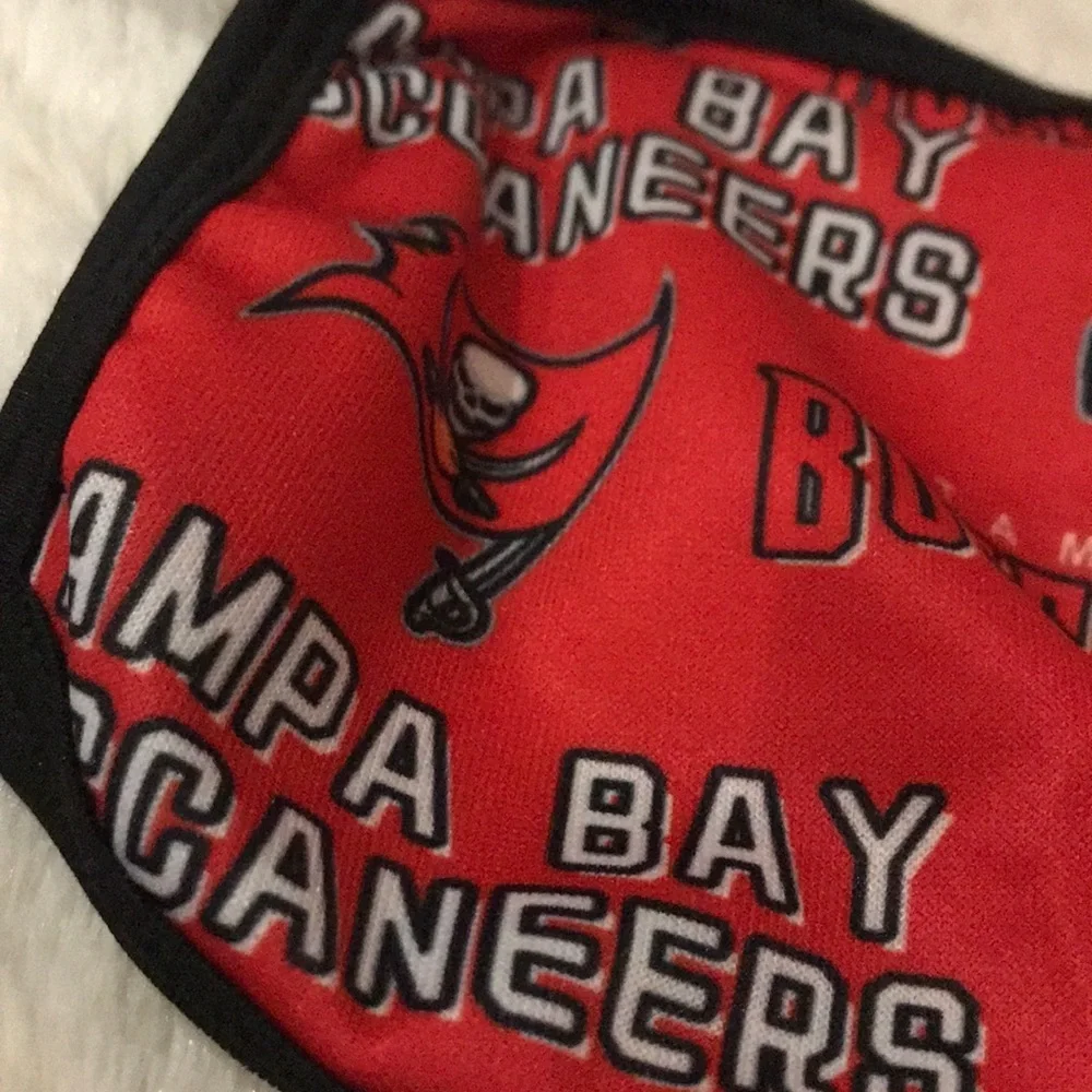 6/$20 New Tampa Bay Buccaneers face mask